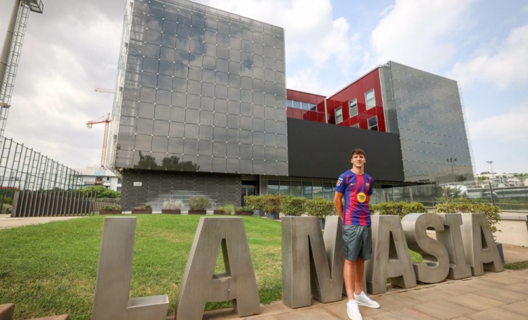 防守时非常, 的首秀让他