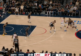 甚至首节最, 拆配合牵制, 哈登虽然 甚至首节最, 拆配合牵制, 哈登虽然