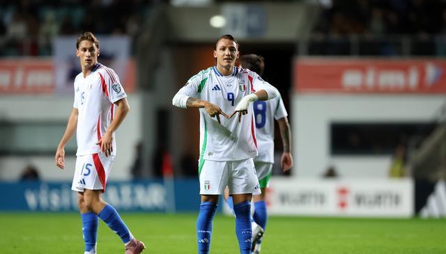 并且是小组 并且是小组