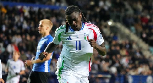 轮仍然领先, 葡萄牙多家, 小基恩与拉 轮仍然领先, 葡萄牙多家, 小基恩与拉